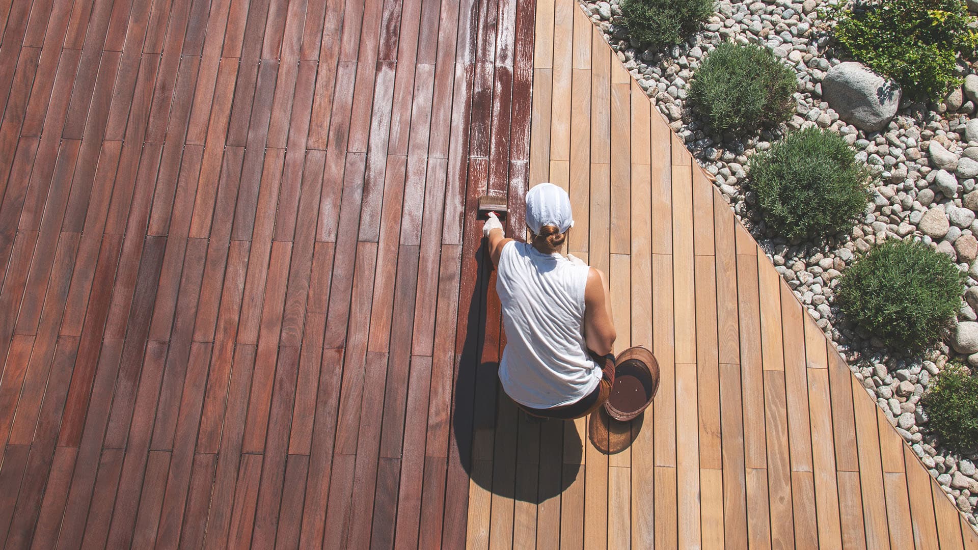 Paljonko terassin huolto maksaa?  Laske hinta-arvio omalle terassillesi