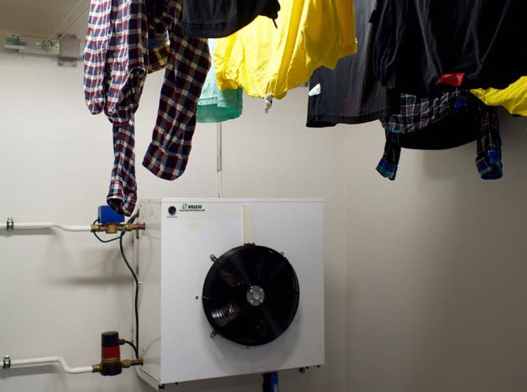 <p data-block-key="79v5t">Kuivauspuhallin hyödyntää kaukolämpöenergiaa.</p>