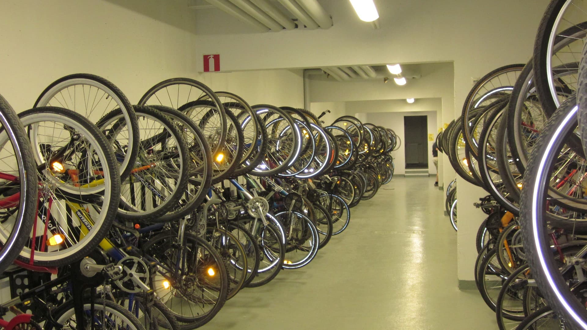 Ei enää kaaosta ainakaan pyöräkellareissa