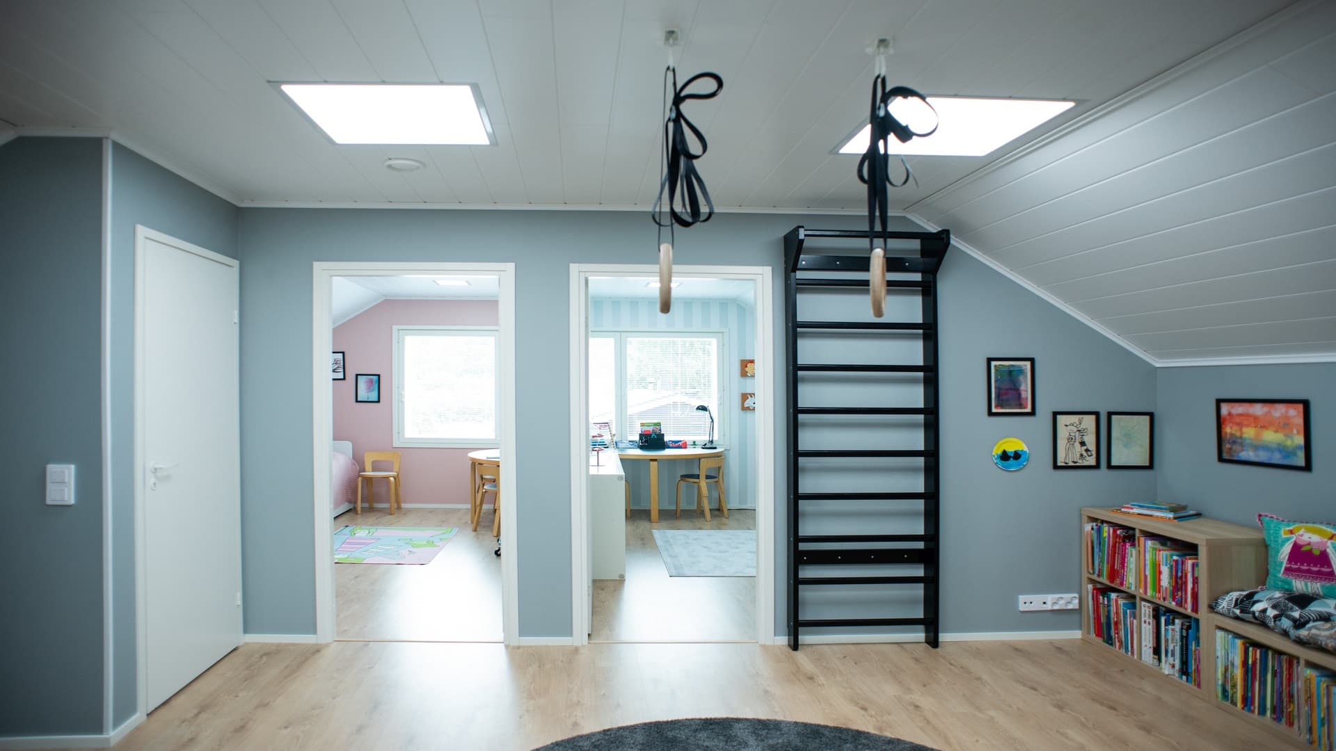 Sopiiko iso valopaneeli meille? Kattoikkunamaista valoa led-paneeleilla