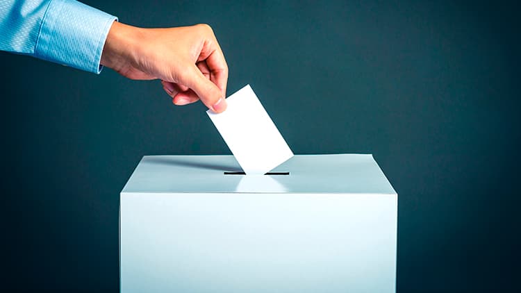 Miten äänileikkuri toimii yhtiö­kokouksessa?