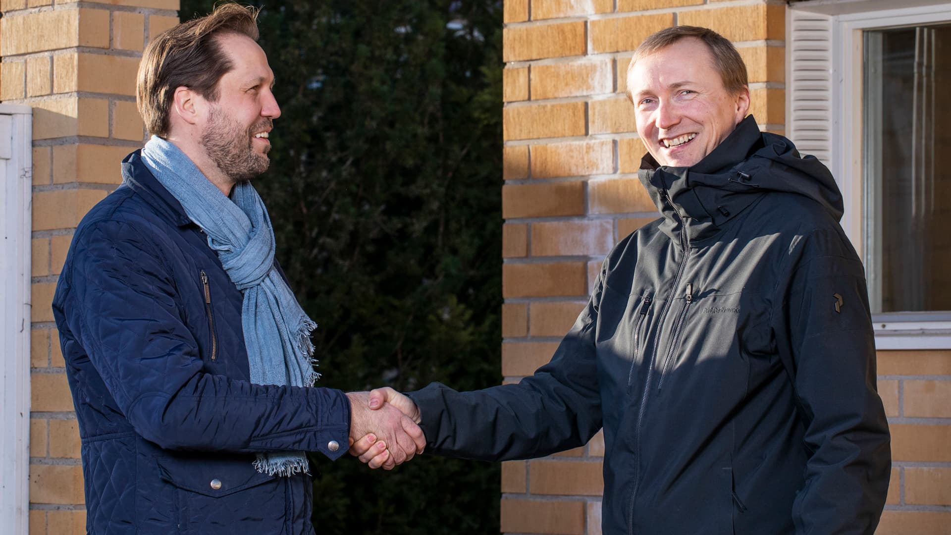 <p data-block-key="tb0nu">Molemmat osapuolet ovat tyytyväisiä hybridiratkaisuun, jossa asennettiin sekä Yale Doorman -älylukkoja että mekaanisia lukkoja.</p>