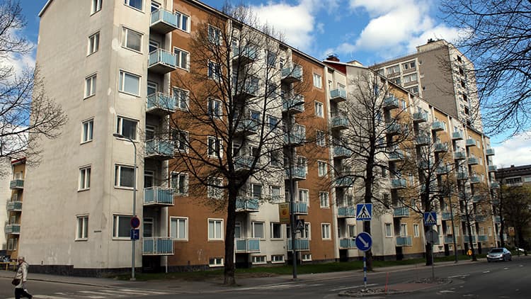 Milloin asbestikartoitus on taloyhtiössä ajankohtainen?
