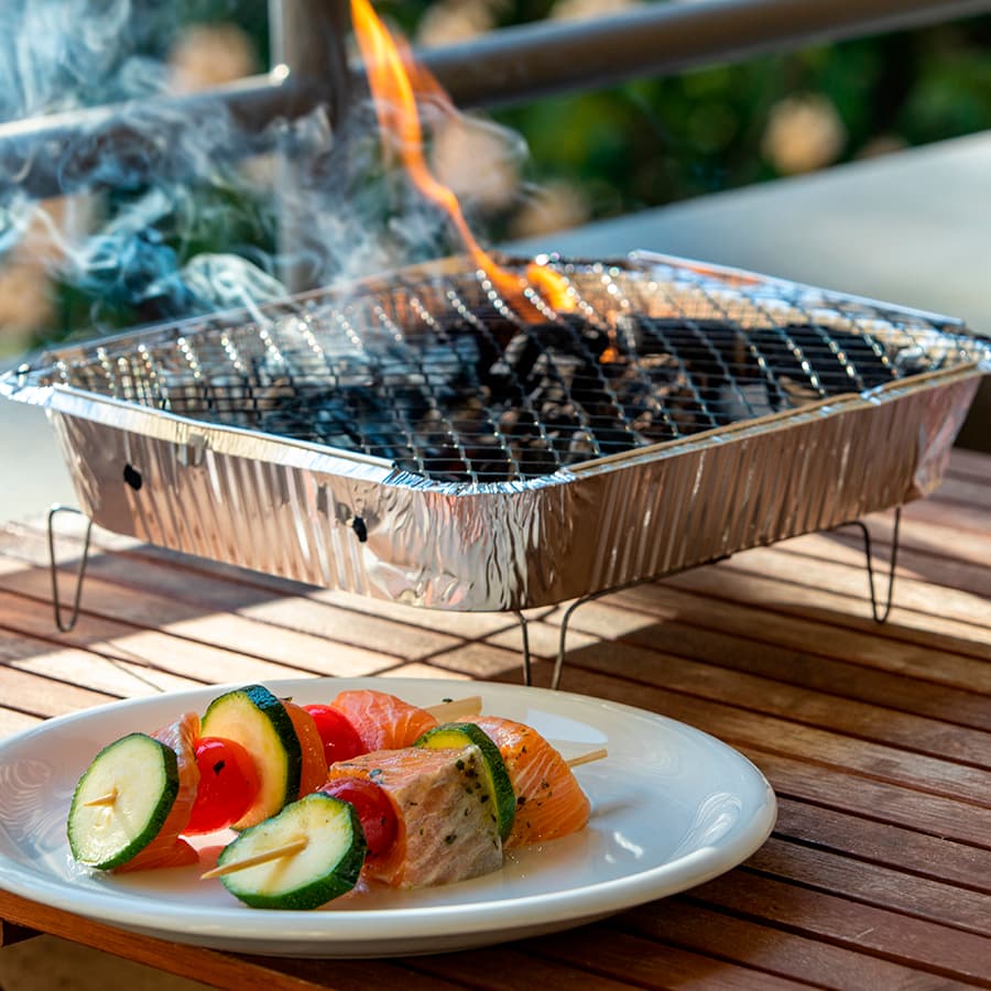 <p data-block-key="ojt54">Kertakäyttöinen grilli on kielletty parvekekäytössä.</p>