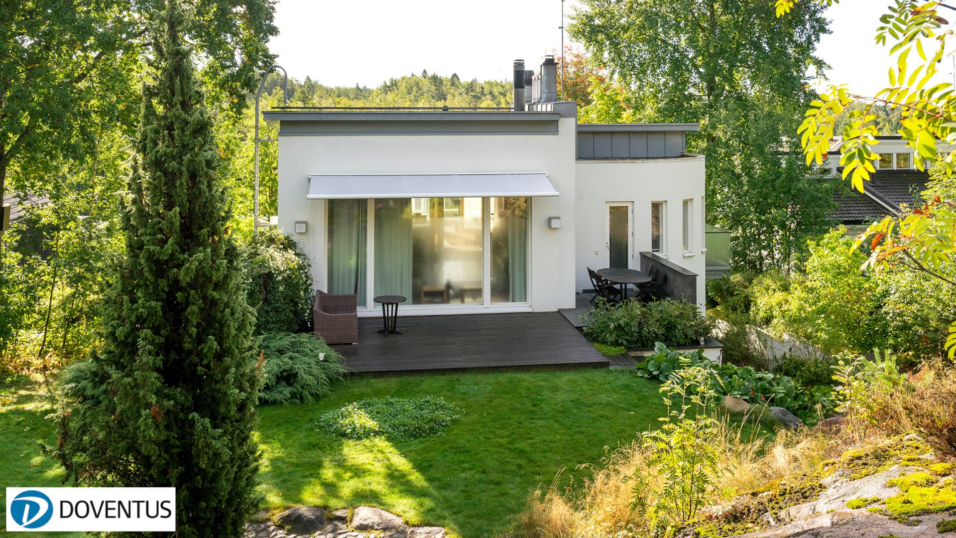 Parhaan pientalotontin valinta arkkitehdin ohjeilla