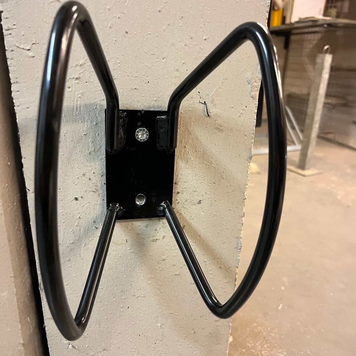 <p data-block-key="mfshp">Raskaat erikoispyörät pysyvät järjestyksessä ja helposti käytettävissä, kun Daily- ja Basic-telineet sijoitetaan oikein.</p>