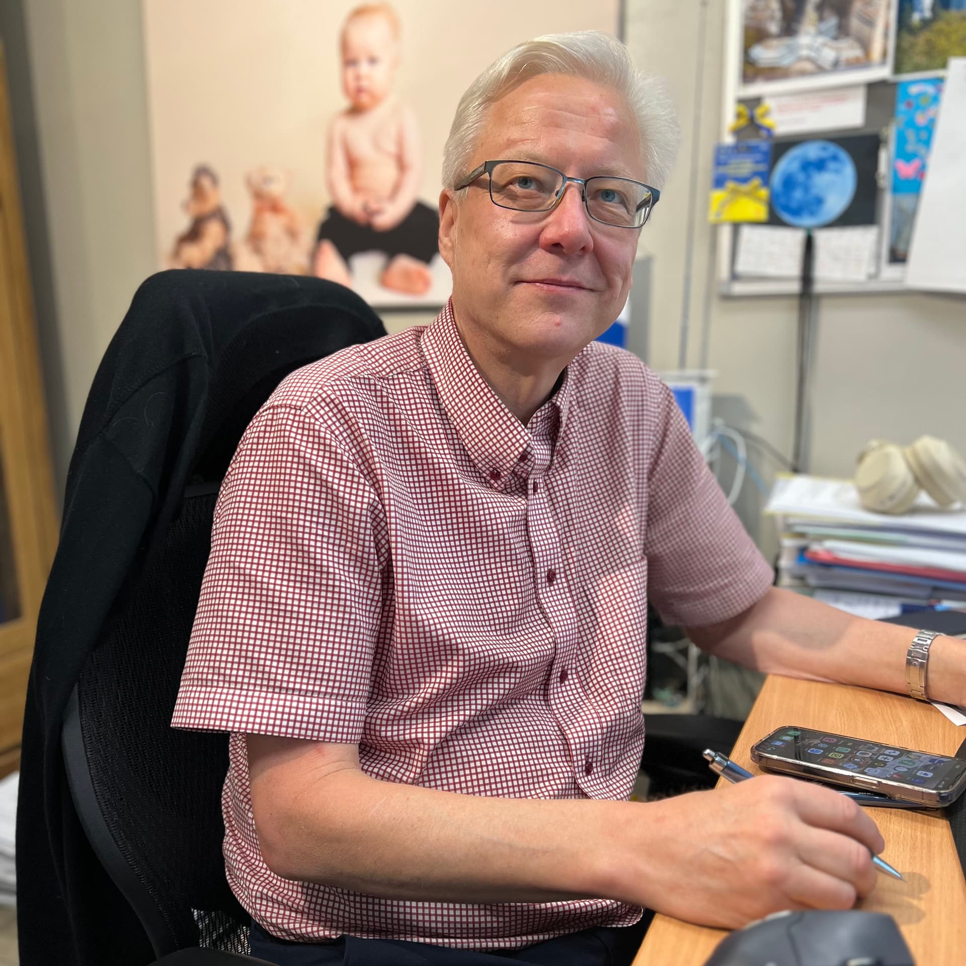 <p data-block-key="vkxge">Isännöitsijä Erkki Oksanen</p>