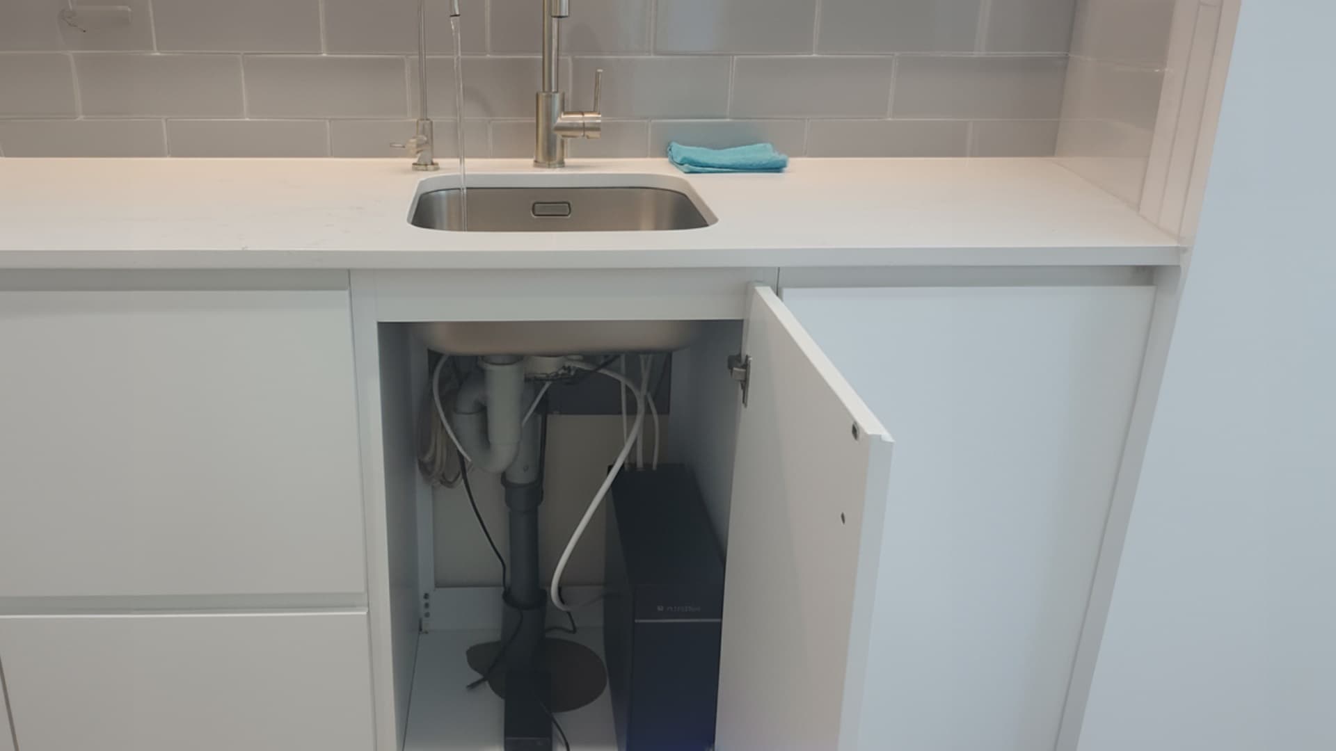 Puhdasta vettä suoraan hanasta – Spectrum Z1 tekee vedenpuhdistuksesta helppoa