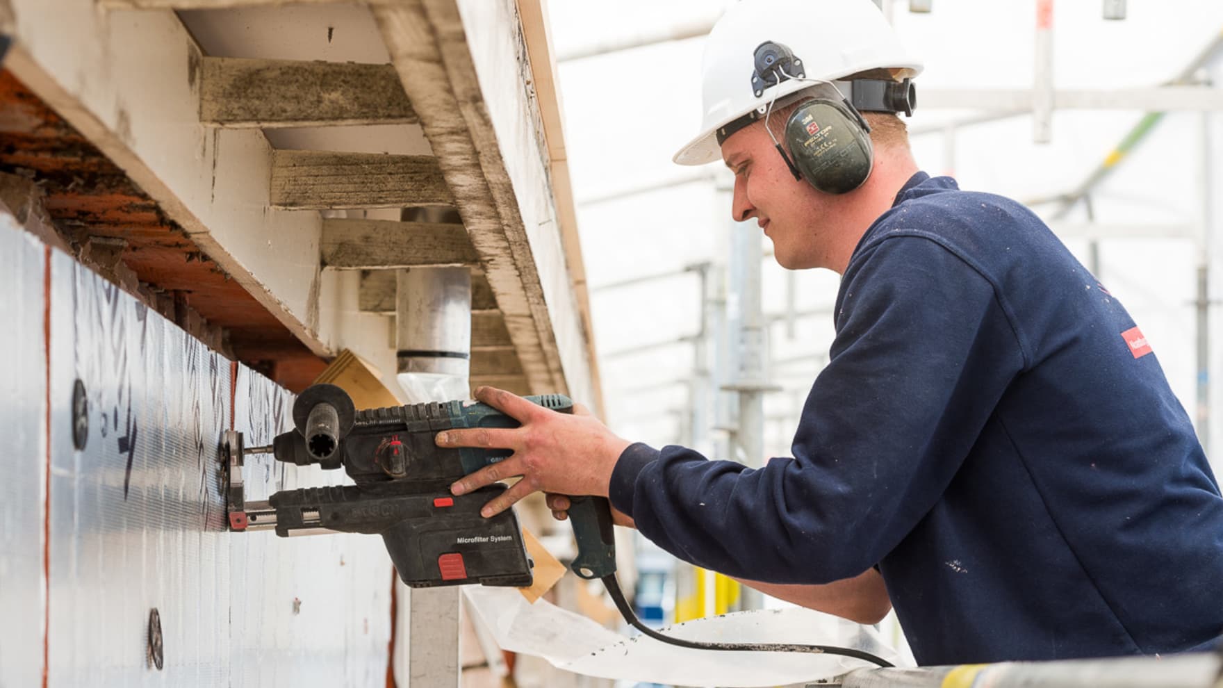 Lämmöneristyksellä alkuun: Tehokas energiaremontti nostaa rakennuksen arvoa