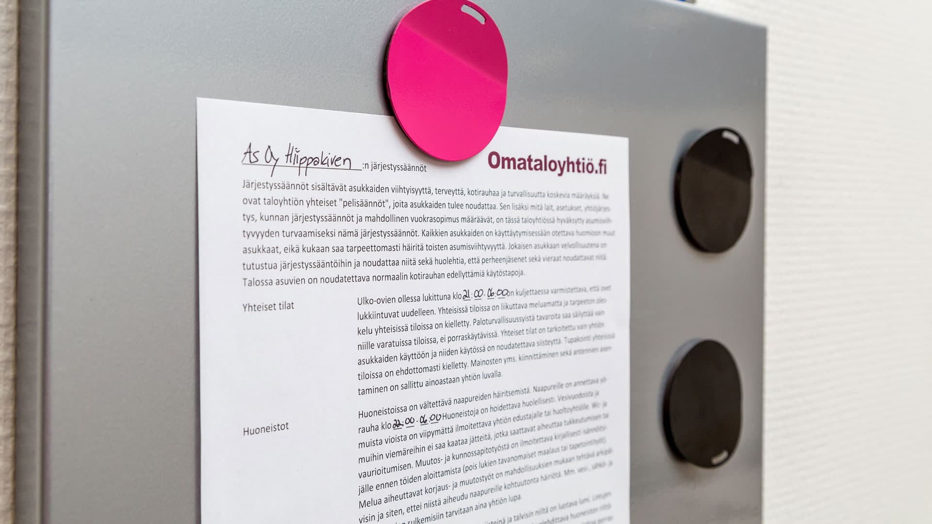 <p data-block-key="i5ta5">Järjestyssäännöt toimivat arjessa, kun ne ovat asukkaiden tiedossa ja niitä sovelletaan johdonmukaisesti. (Kuva Heidi Uusitalo)</p>