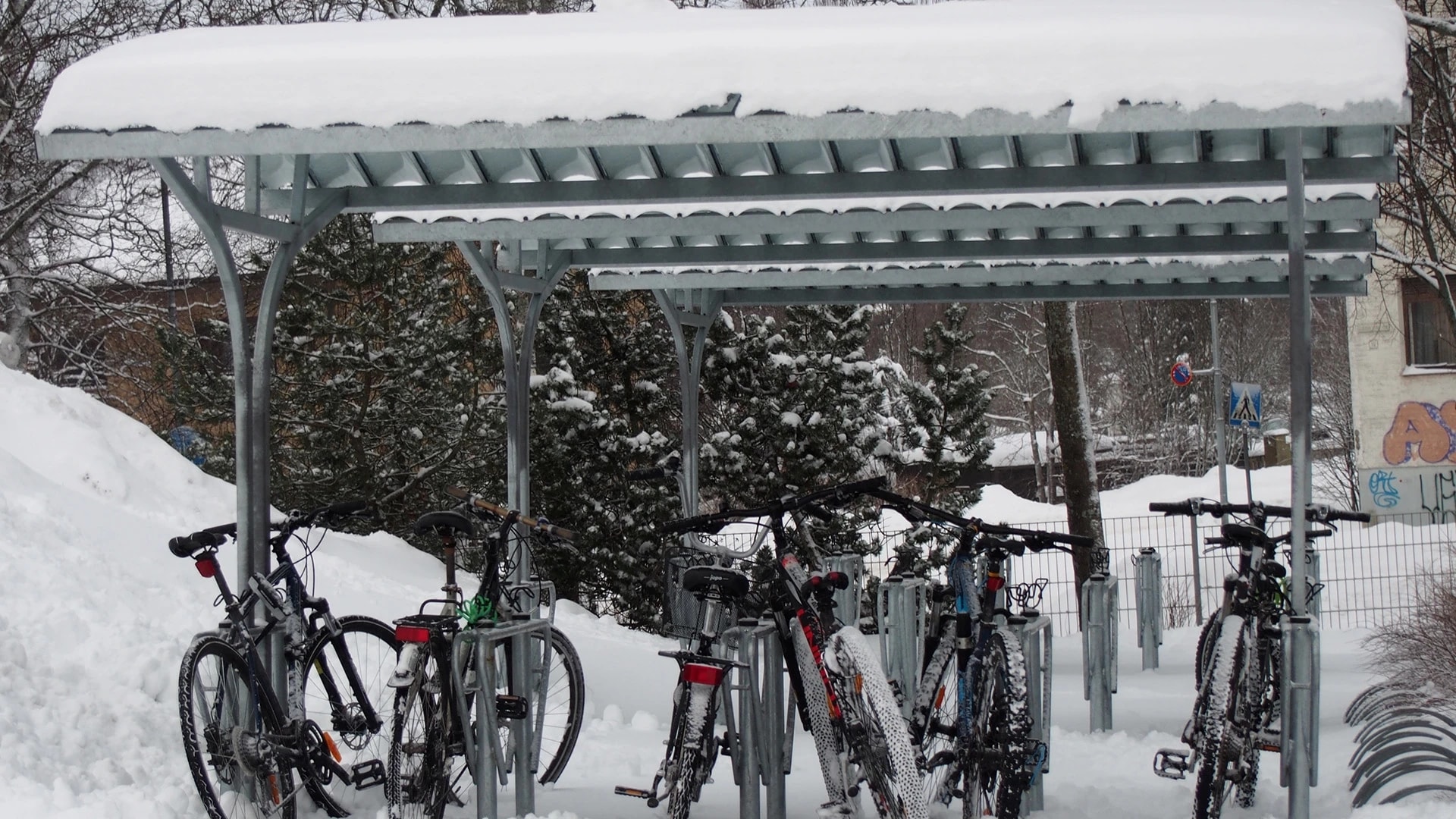 PyöräNojaKatos PNK-10