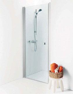 IDO Showerama 8-0 -suihku-ovi aukeaa joko sisään- tai ulospäin valintasi mukaan. Oven alareunassa on laahustiiviste, joka vähentää veden pääsyä suihkun ulkopuolelle.