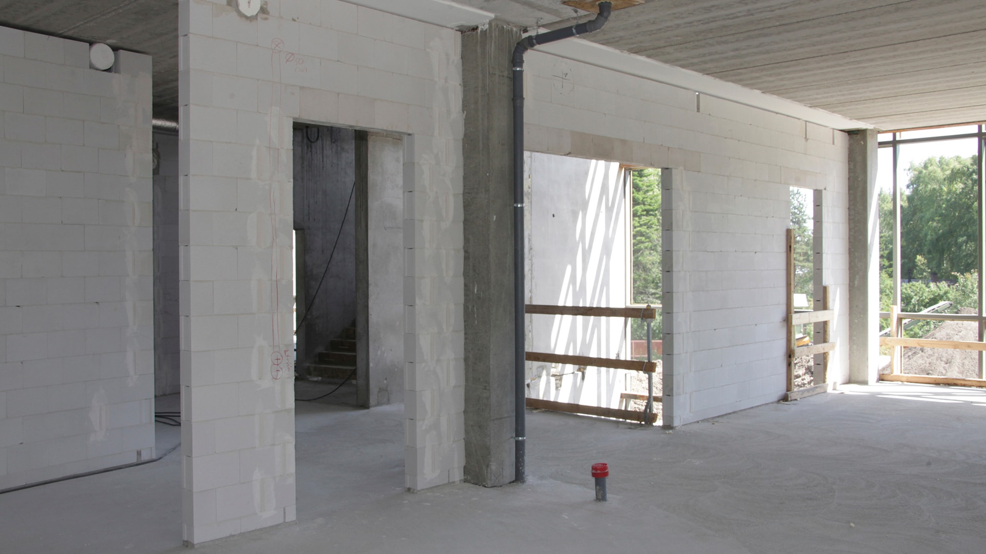 1920-kahi-harkkojen-ohutsaumamuuraus-valiseinia