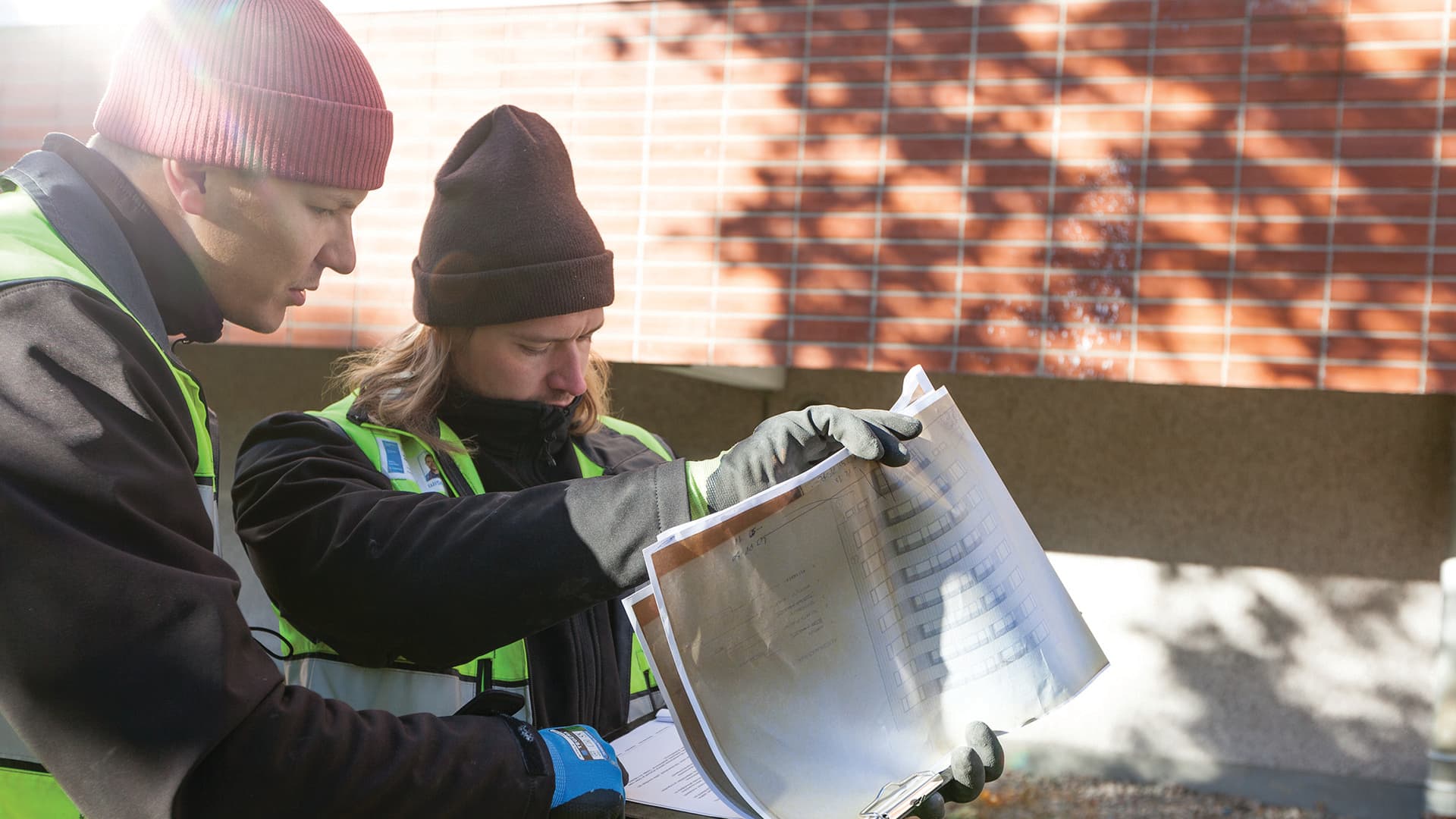 As.oy Remonttti-Mallinnus Osa 4. Julkisivu- ja vesikattoremontti