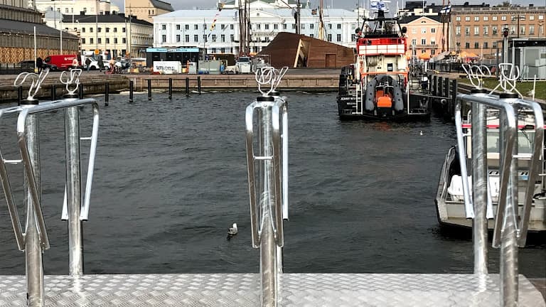 Kotimaiset pyörätelineet on suunniteltu kestämään vaihtelevat sääolosuhteet