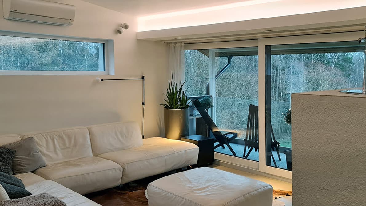 Epäsuora valaistus olohuoneeseen toteutui helposti – katso vaiheet ja hinta