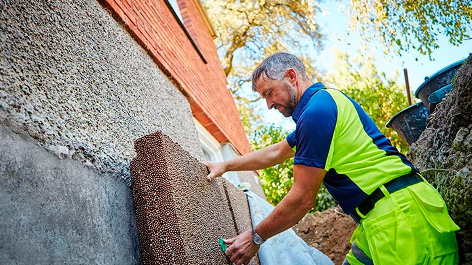 Ovatko kiinteistön ongelmana kosteat kellaritilat?